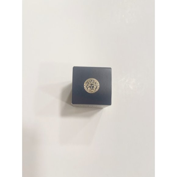 Versace Dylan Blue Pour Femme Eau de Parfum - Picture 6 of 8